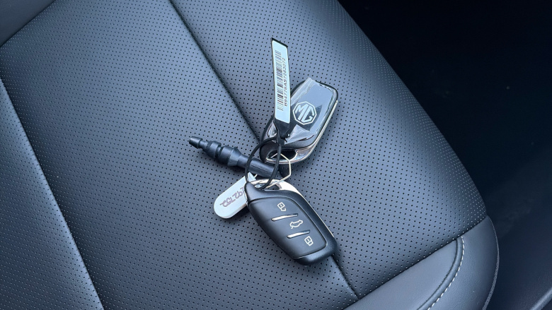 MG ZS 1.5 Hybrid+ Trophy 5dr Auto Hybrid Hatchback